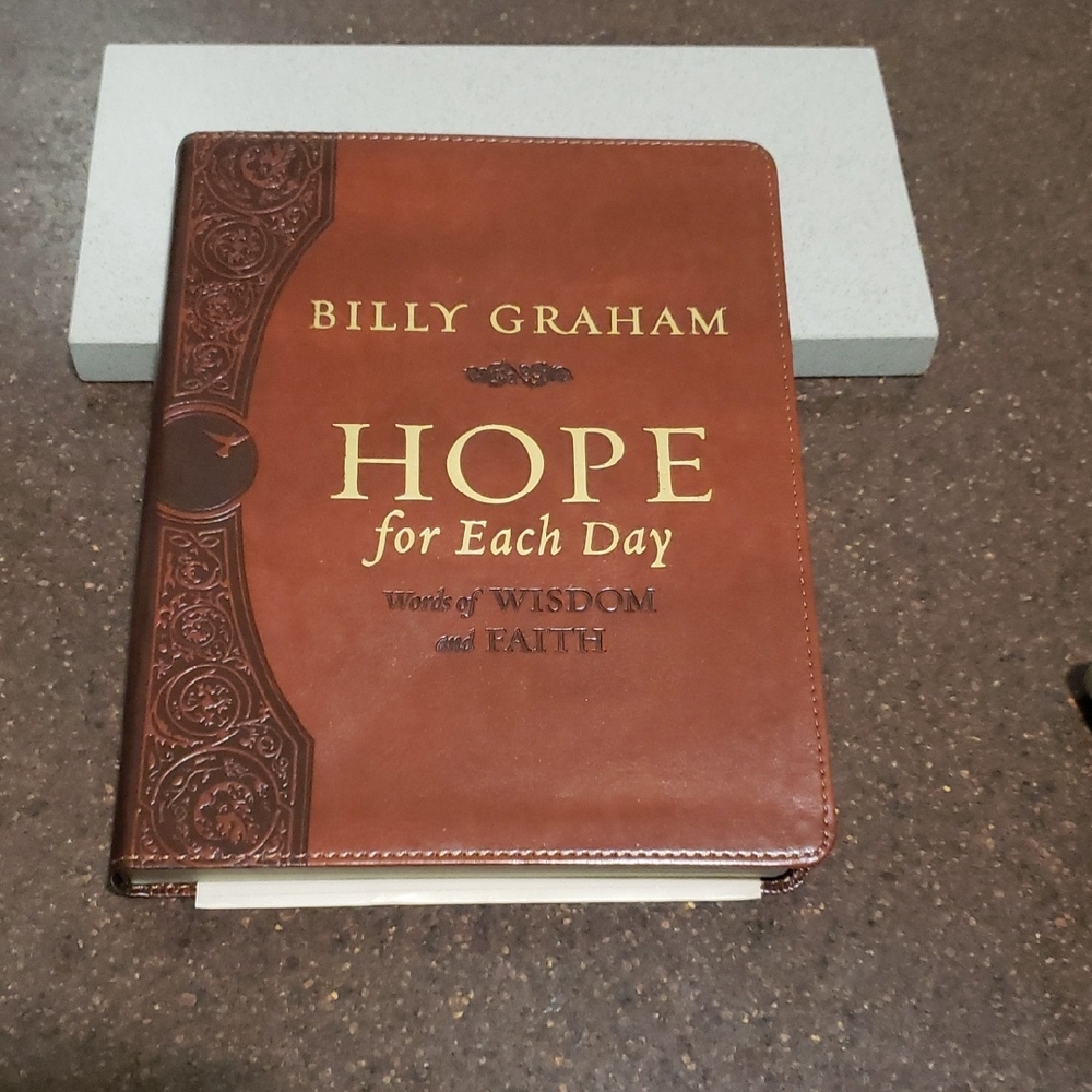 Hope for Each Day: Words of Wisdom and Faith
